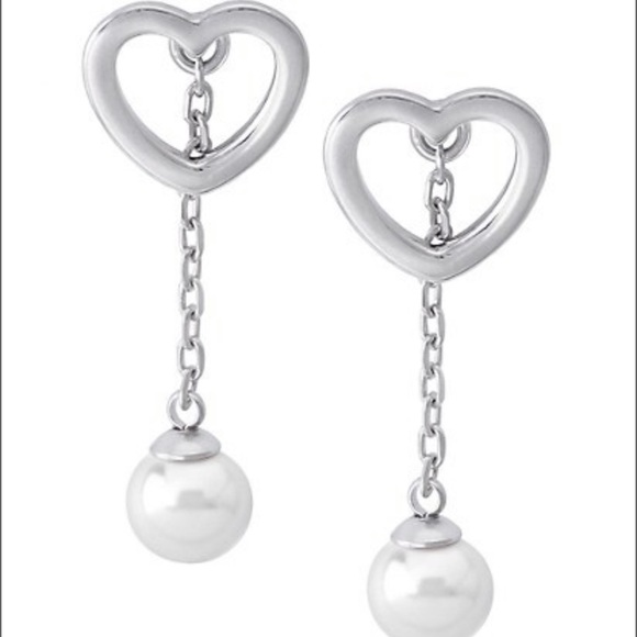 Majorica sterling silver Pearl Heart Drop Earrings - Picture 6 of 6